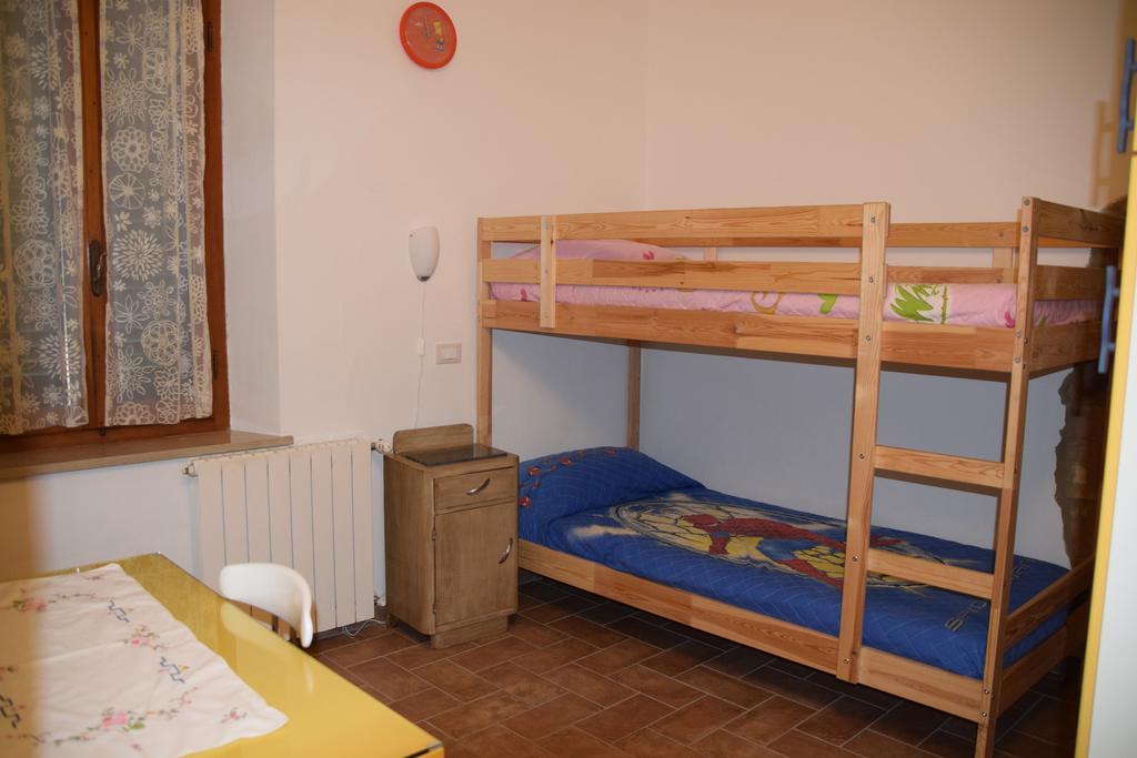 Apartment Casa Antica Chianni Luaran gambar